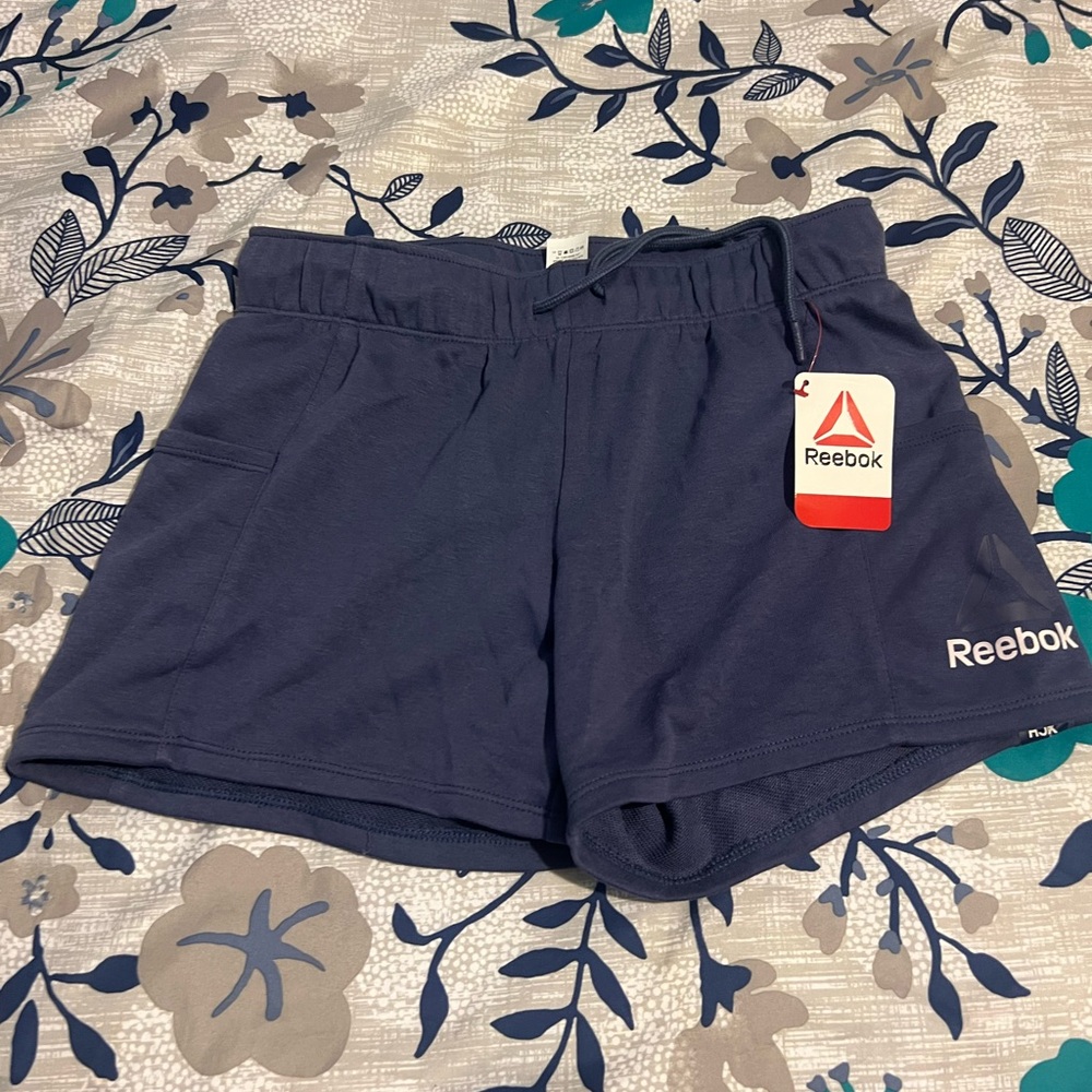 Reebok Women's Navy Shorts size XS